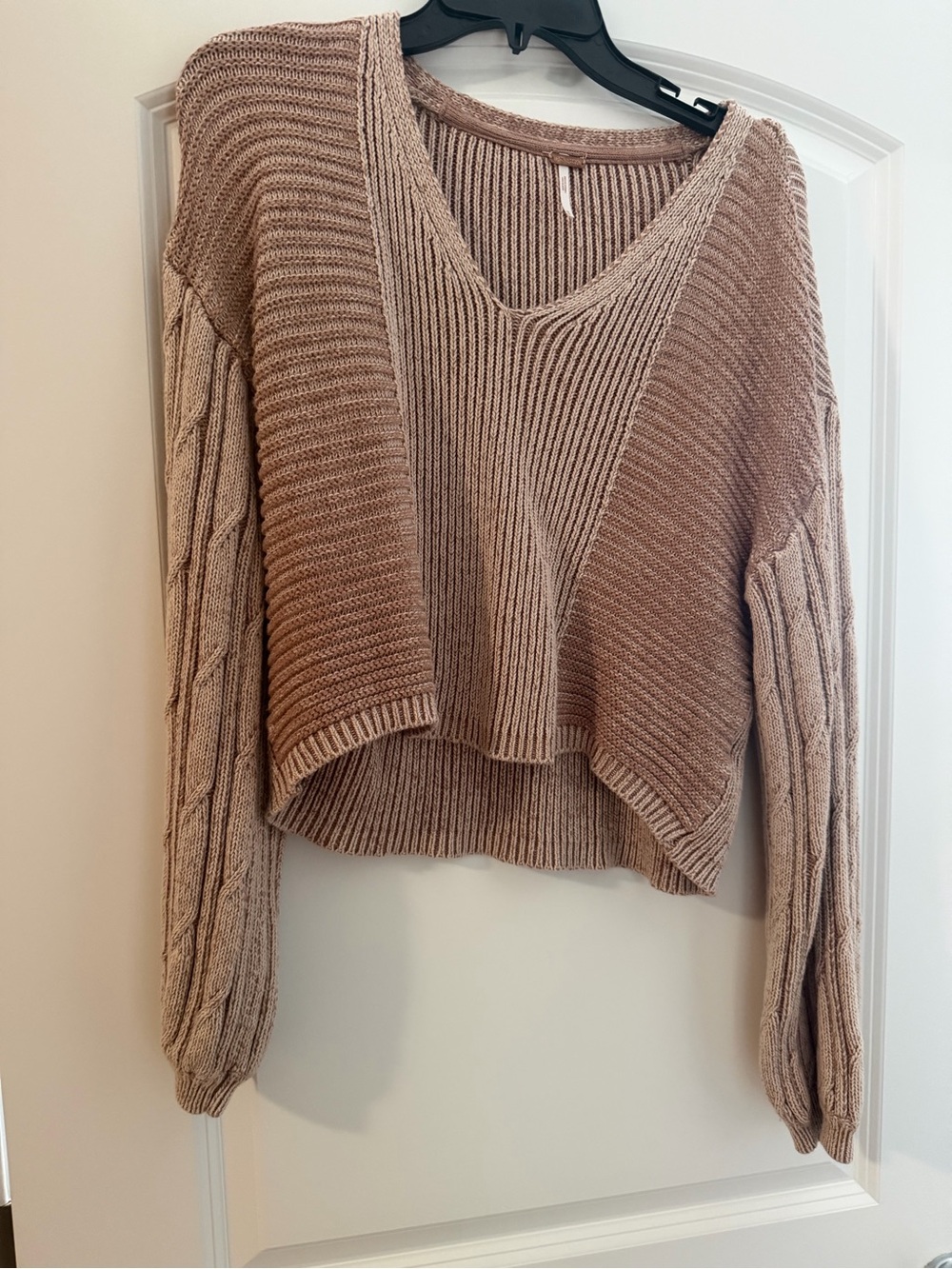 Free People Cropped V-Neck Knit Sweater in Taupe